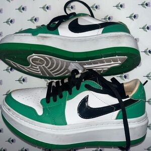 BLACK AND GREEN PLATFORM JORDANS